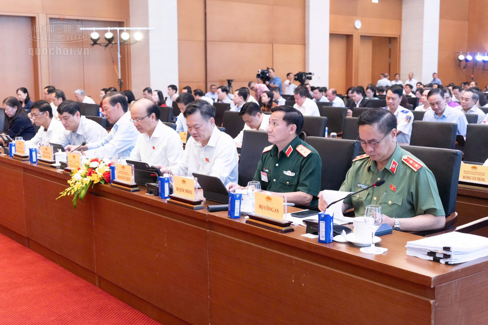 Các đại biểu tham dự hội nghị (ảnh Media.quochoi). 93.jpg