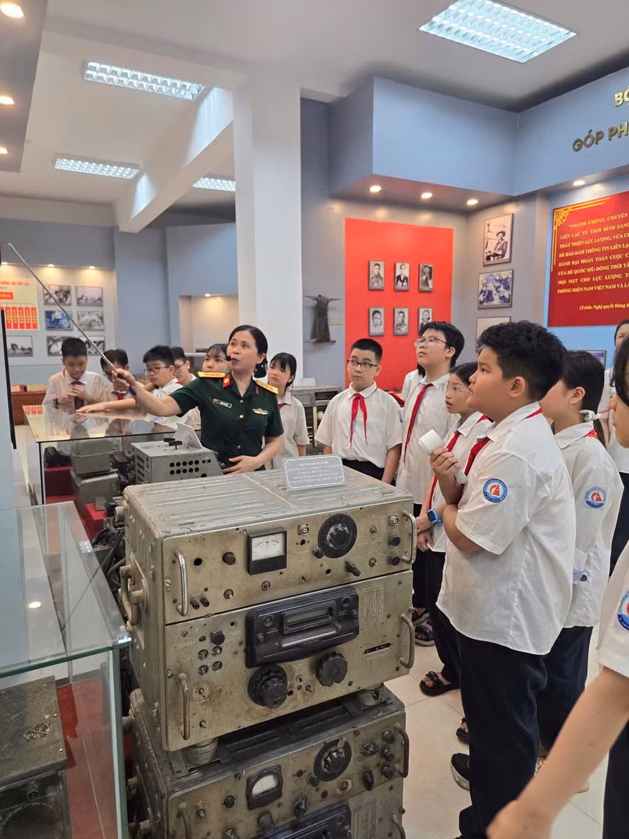 cat-linh-4.jpg