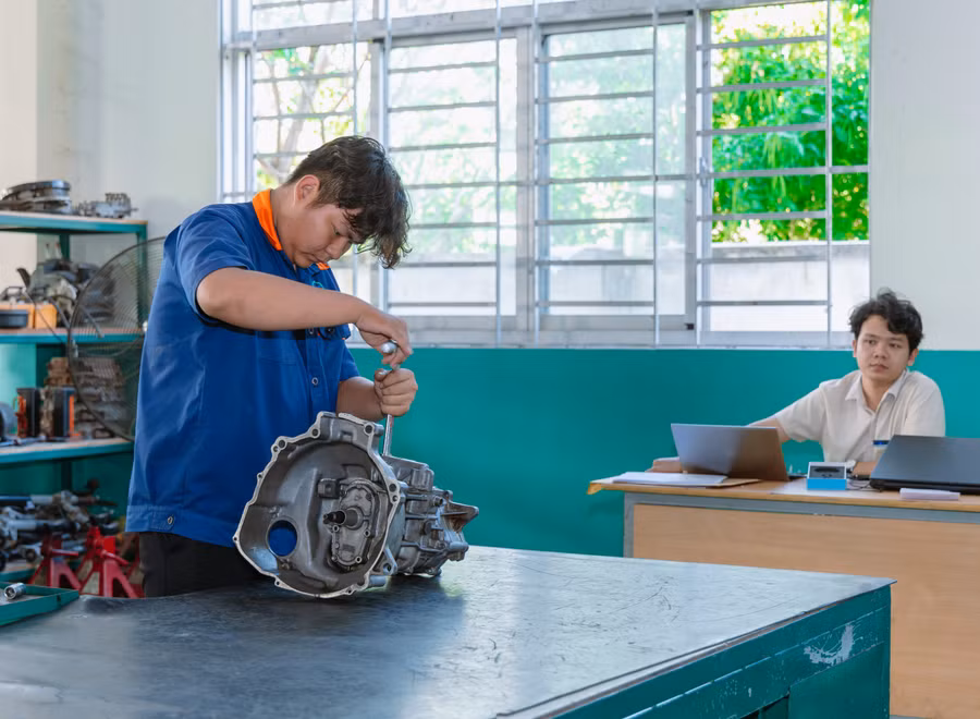 Sinh viên trường nghề cũng nằm trong diện hỗ trợ học phí theo dự kiến của UBND TPHCM. Ảnh: NTCC. 0r1a6897-enhanced-nr.jpg