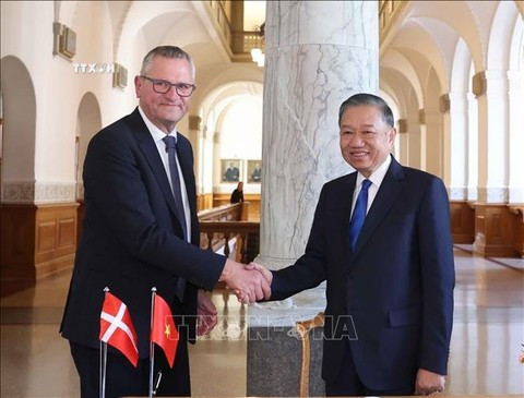 Tổng Bí thư, Chủ tịch nước Tô Lâm hội kiến Chủ tịch Quốc hội Đan Mạch Henrik Frandsen. Ảnh: Thống Nhất/TTXVN