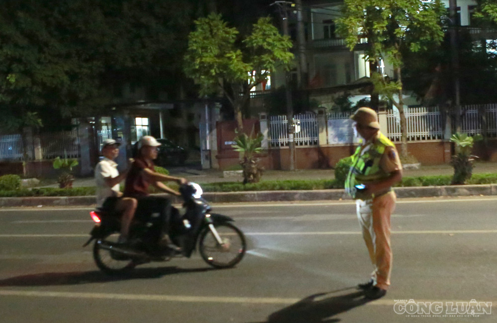 clo_br_6r4a0752.jpg