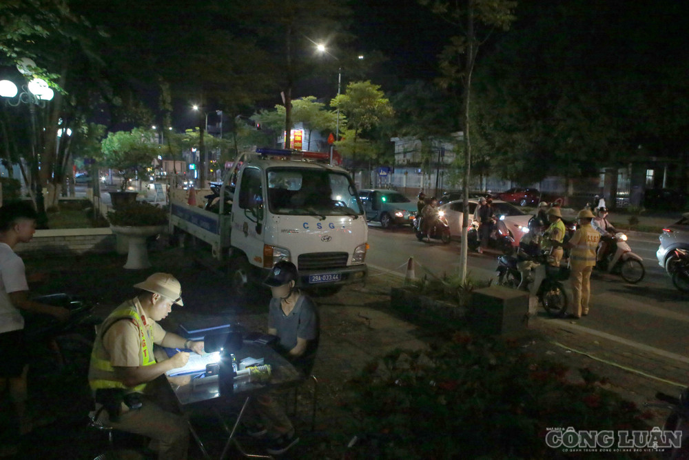 clo_br_6r4a0687.jpg