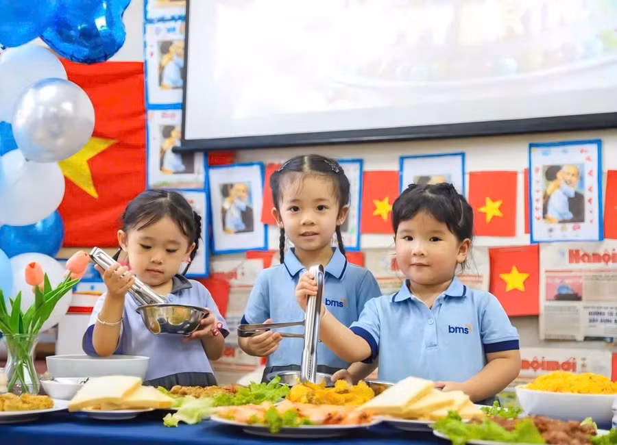 Dự thảo hướng tới thiết lập quy trình tổ chức bữa ăn rõ ràng, minh bạch, phân định rõ trách nhiệm.