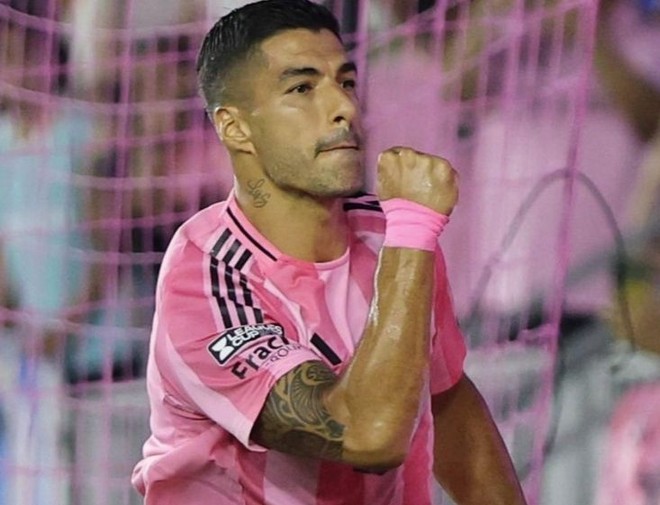 Luis Suarez tỏa sáng với cú đúp cho Miami